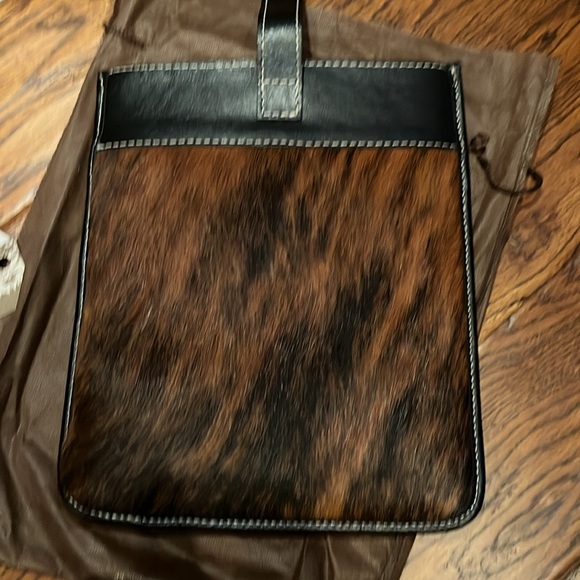 Cowhide iPad case. - Picture 4 of 5